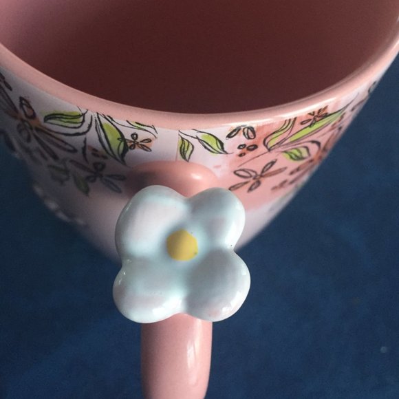 Disney Pink Mug "Bow" with Minnie - Picture 3 of 10